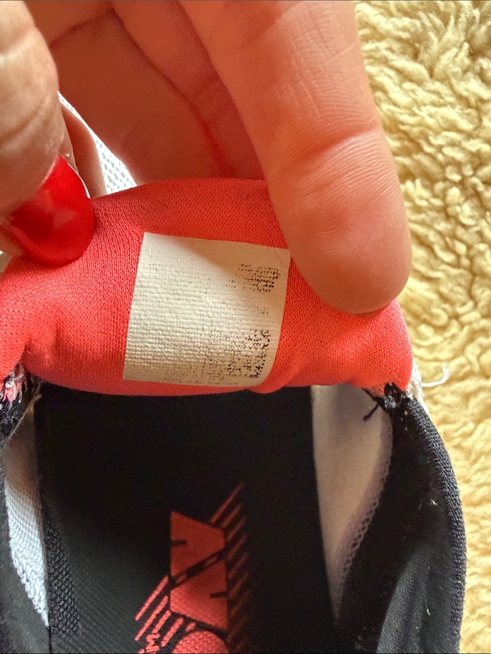 New Balance ROAV *WIDE* - Picture 5 of 5